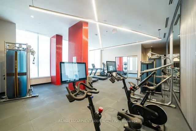 Additional image 32 of 212 King William St Unit 1111