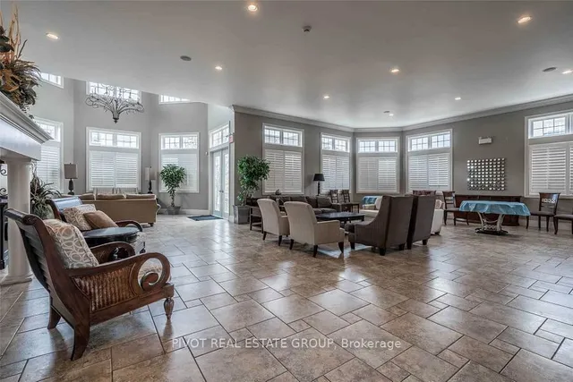 Additional image 12 of 1370 Main St Unit 309