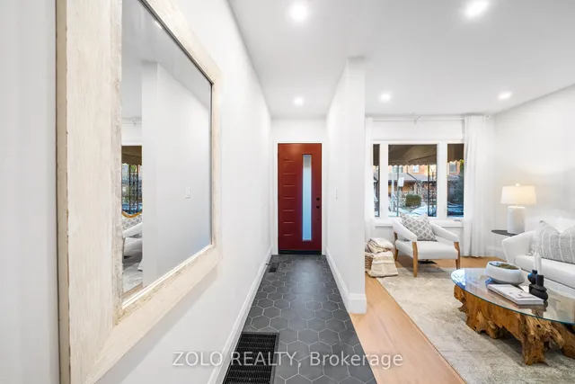 Additional image 22 of 82 Bellwoods Ave