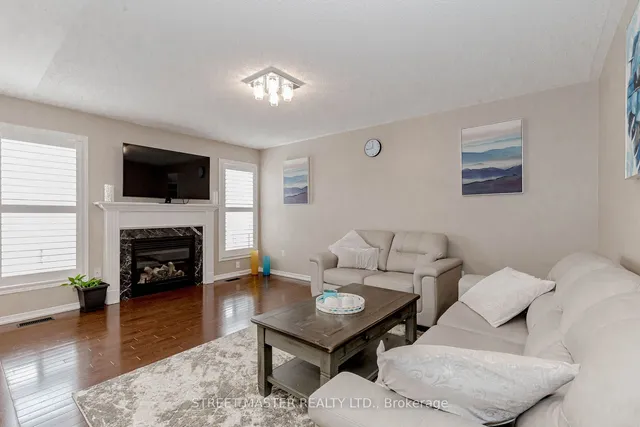 Additional image 19 of 72 Newington Cres