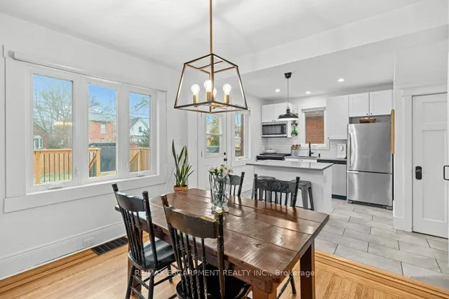 Additional image 18 of 92 Graham Ave