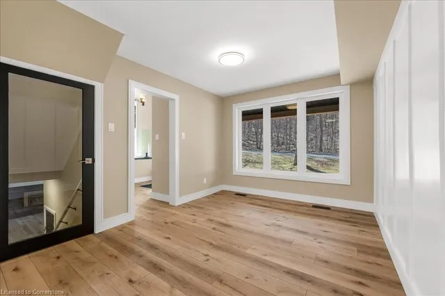 Additional image 15 of 211 Country Club Dr