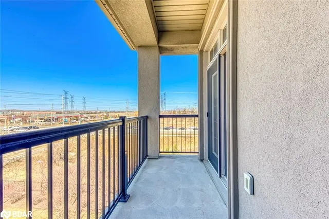 Additional image 26 of 1470 Main St E St