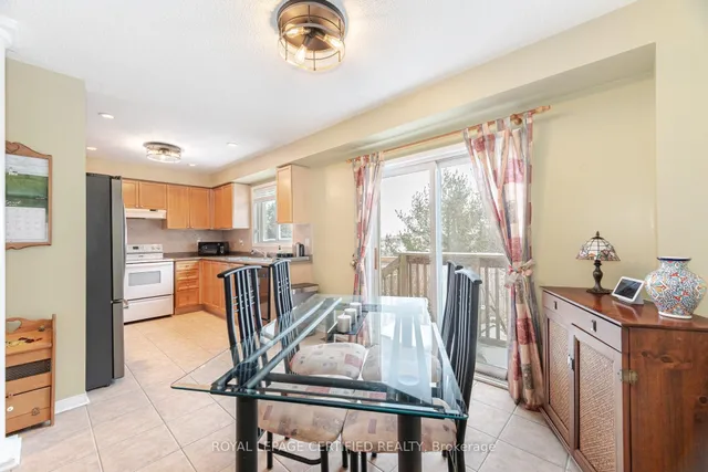 Additional image 11 of 70 Rivermere Crt