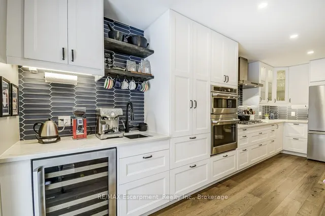 Additional image 9 of 132 Thoroughbred Blvd