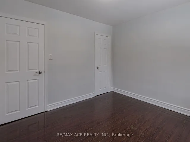 Additional image 15 of 504 Midland Ave