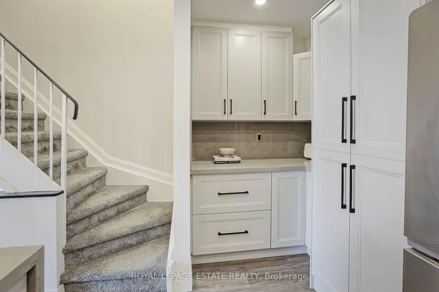 Additional image 10 of 1209 Queen St Unit 28