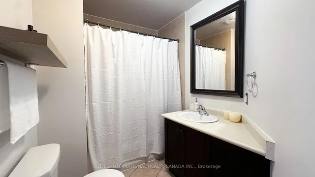 Additional image 22 of 80 King William St Unit 104