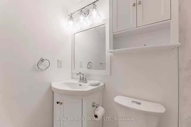 Additional image 19 of 120 Saint Patrick St Unit 1008