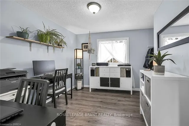 Additional image 30 of 16 Hillsdale Crt