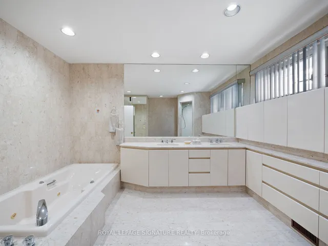 Additional image 22 of 36 Chieftain Cres