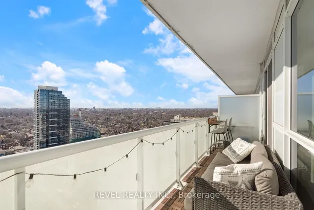 Additional image 17 of 101 Erskine Ave Unit 2713