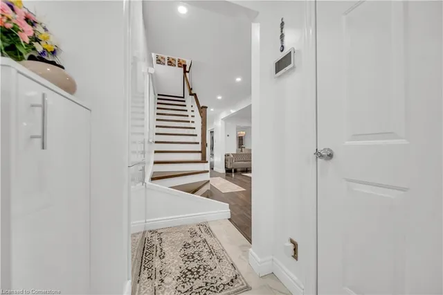 Additional image 5 of 156 Fanshawe Dr