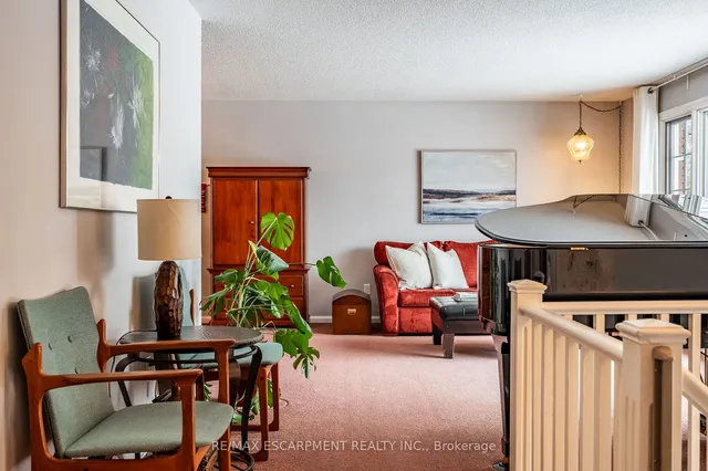 Additional image 30 of 9 Martingrove Dr