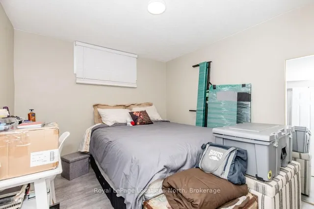 Additional image 31 of 191 Earlscourt Ave