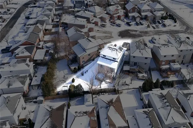 Additional image 35 of 10 Amherst Cir