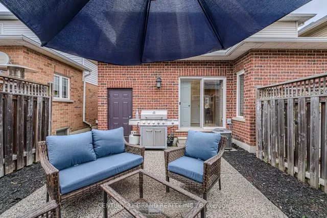 Additional image 43 of 229 Springvalley Cres