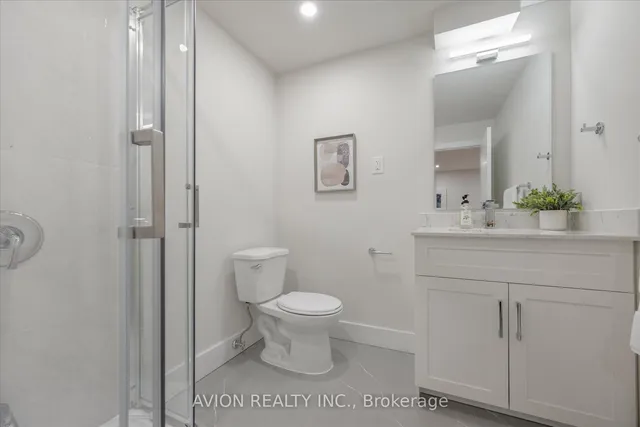 Additional image 33 of 10 Resolution Cres