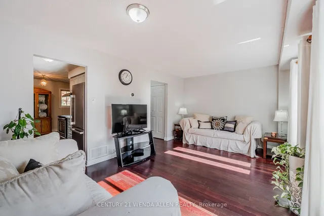 Additional image 10 of 113 Meadowlark Dr