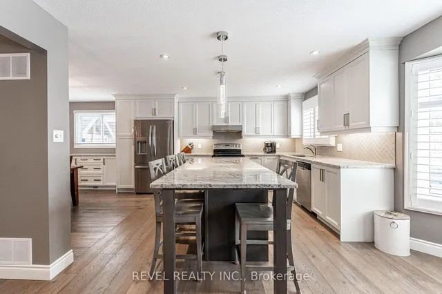 Additional image 10 of 7 Sugarplum Crt