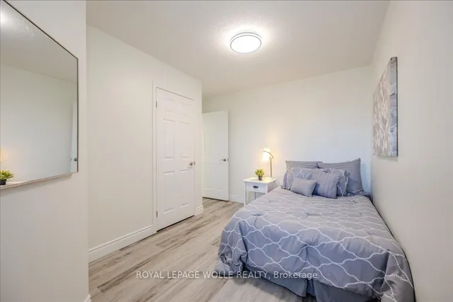 Additional image 28 of 147 Highland Cres