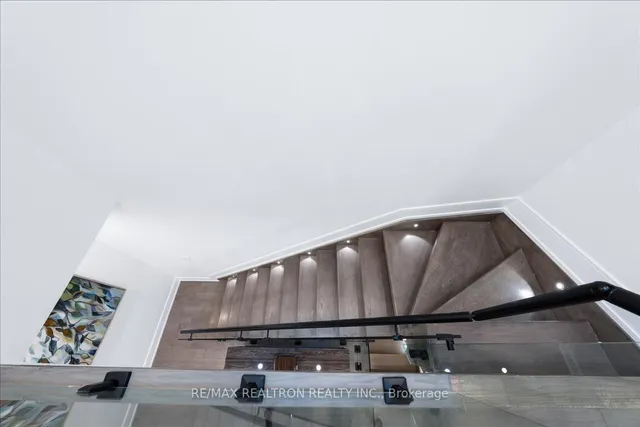 Additional image 40 of 46 Franklin Ave