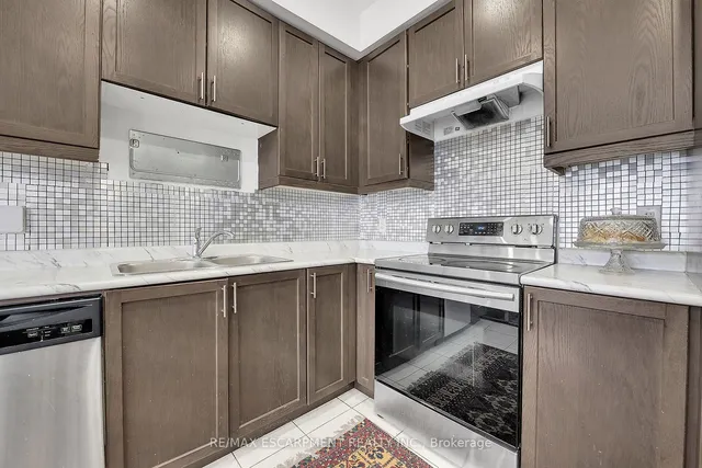 Additional image 9 of 47 Sauvignon Cres