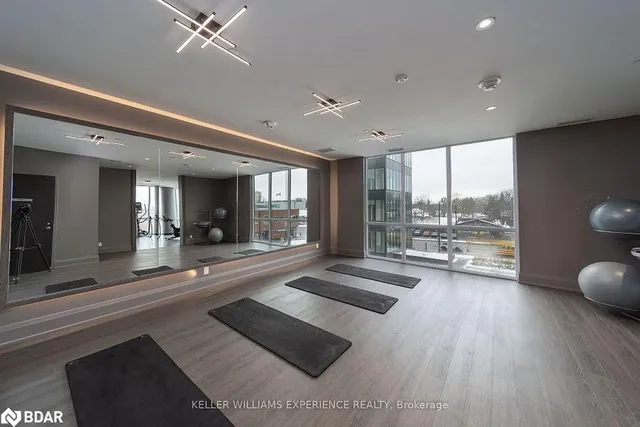 Additional image 18 of 15 Lynch Street St Unit 505