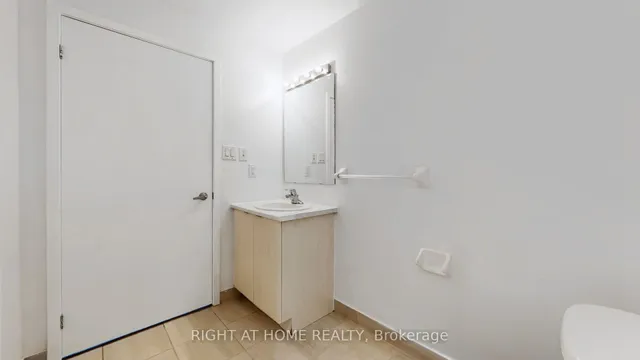 Additional image 21 of 60 ORCHID PLACE Dr Unit 15