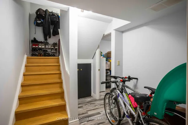 Additional image 23 of 2 Dailing Gate Unit 12