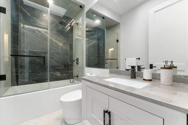 Additional image 30 of 20 Tobruk Cres