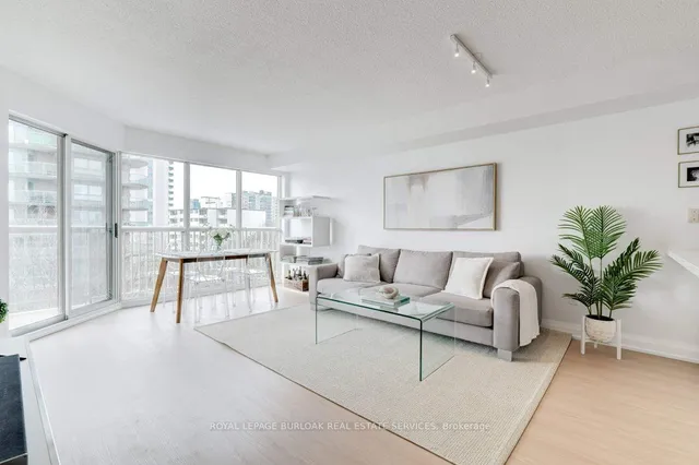 Additional image 10 of 2210 Lakeshore Rd Unit 704