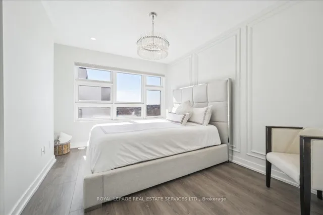 Additional image 16 of 1121 Cooke Blvd Unit 61