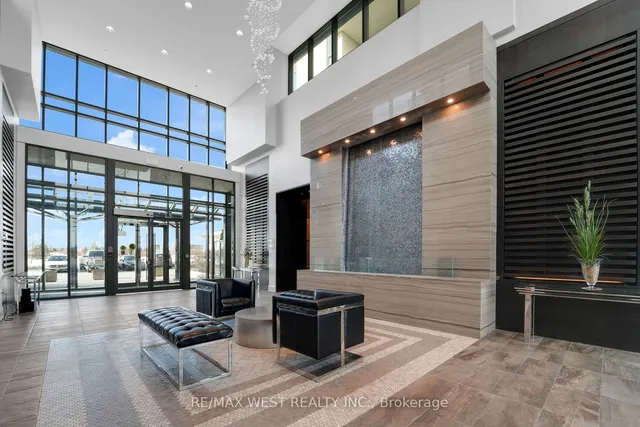 Additional image 32 of 45 Yorkland Blvd Unit 903