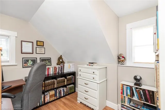 Additional image 19 of 18 Cliff Ave