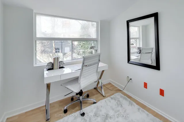 Additional image 32 of 42 Ellsworth Ave