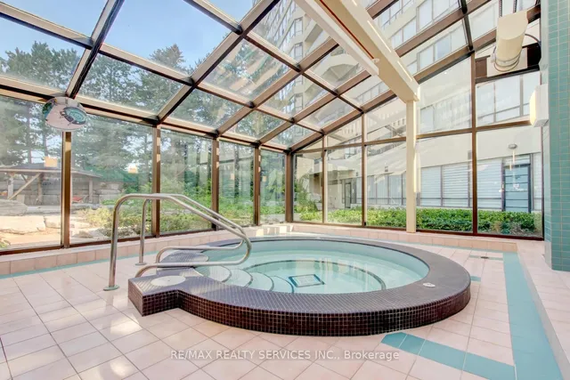 Additional image 33 of 22 Hanover Rd Unit 205