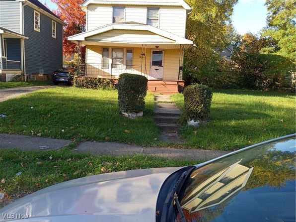 14728 Wemple Rd, Cleveland, OH 44110
