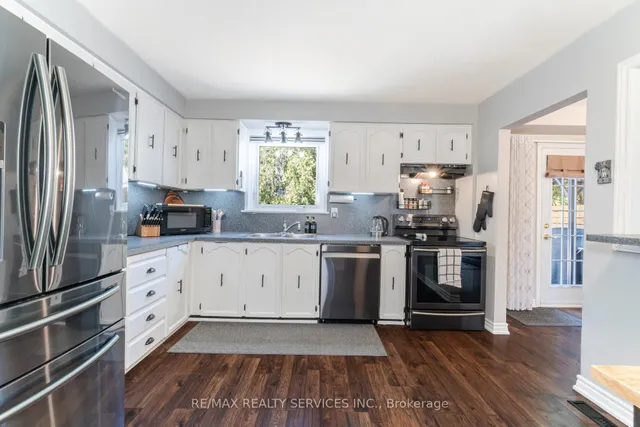 Additional image 10 of 32 Longbourne Cres