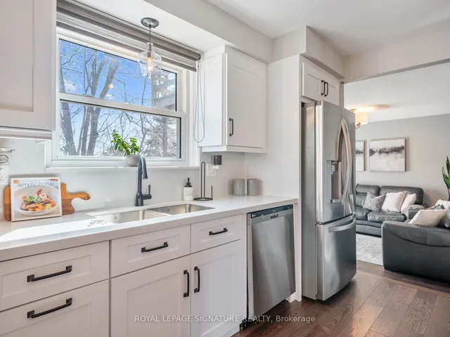 Additional image 19 of 126 Beaverbrook Crt