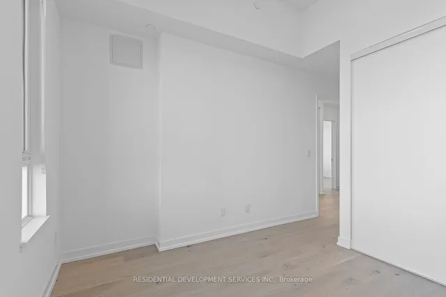 Additional image 14 of 3100 Keele St Unit 1216