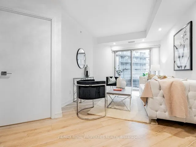 Additional image 7 of 621 Sheppard Ave Unit 303