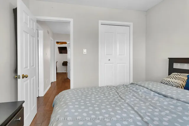 Additional image 24 of 23 Rutledge Crt