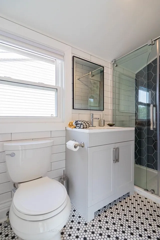 Additional image 22 of 55 Cheever St