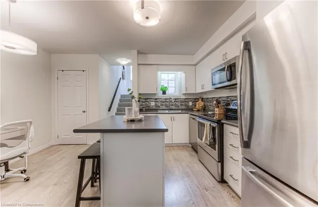 Additional image 17 of 388 Old Huron Rd Unit 13A