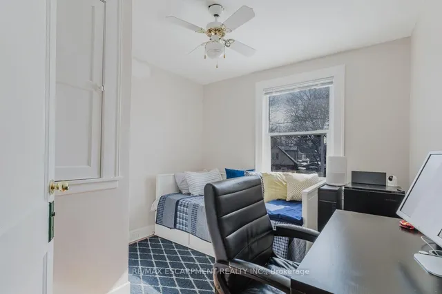 Additional image 12 of 84 South Oval