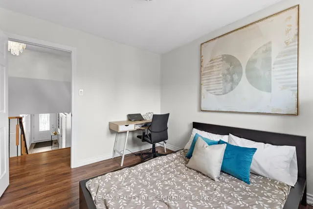 Additional image 27 of 34 Jayfield Rd