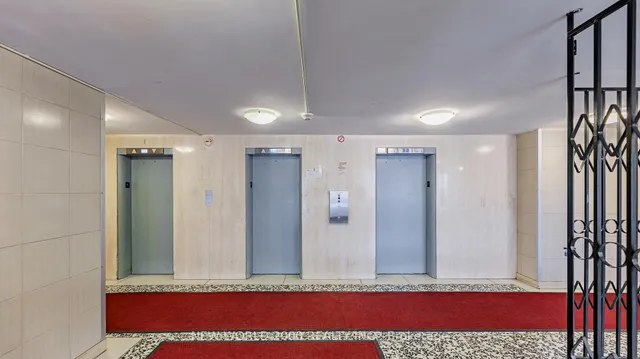 Additional image 9 of 3460 Keele St Unit 505