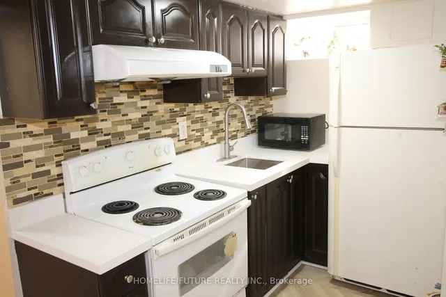 Additional image 6 of 41 Gaiety Dr