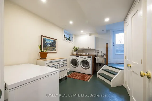 Additional image 41 of 39 Firstbrooke Rd